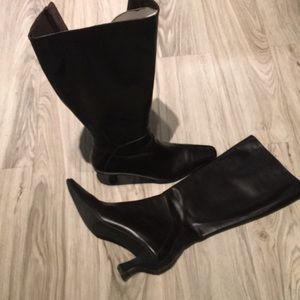 Vaneli leather boots
